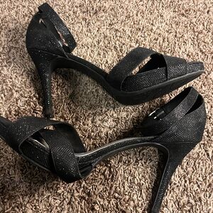 FIONI Clothing Black Glitter Heels